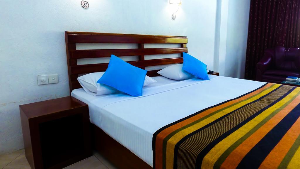 Lavendish Beach Resort Unawatuna Exterior foto